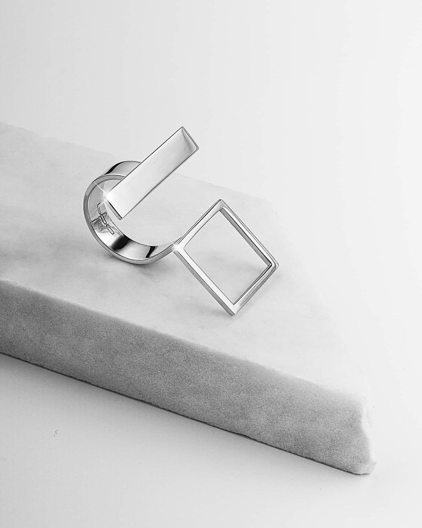 LINE & SQUARE
