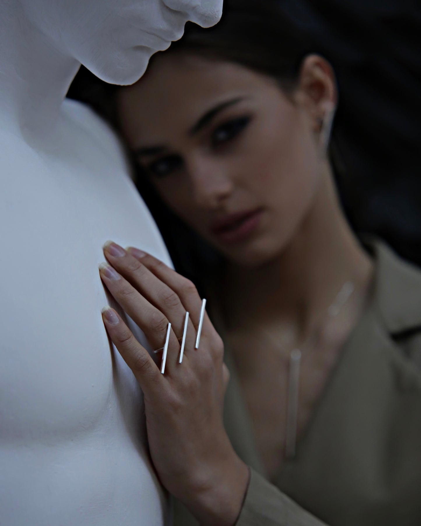 THREE LINE RING
