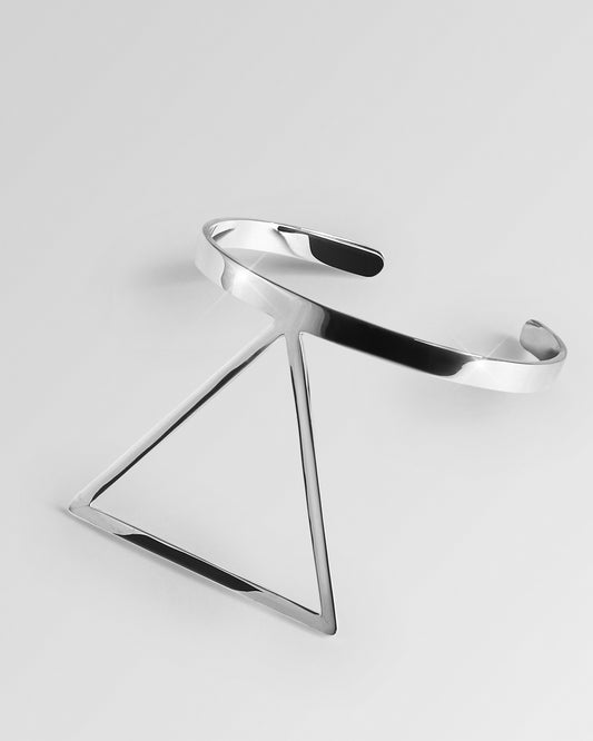 TRIANGLE BRACELET